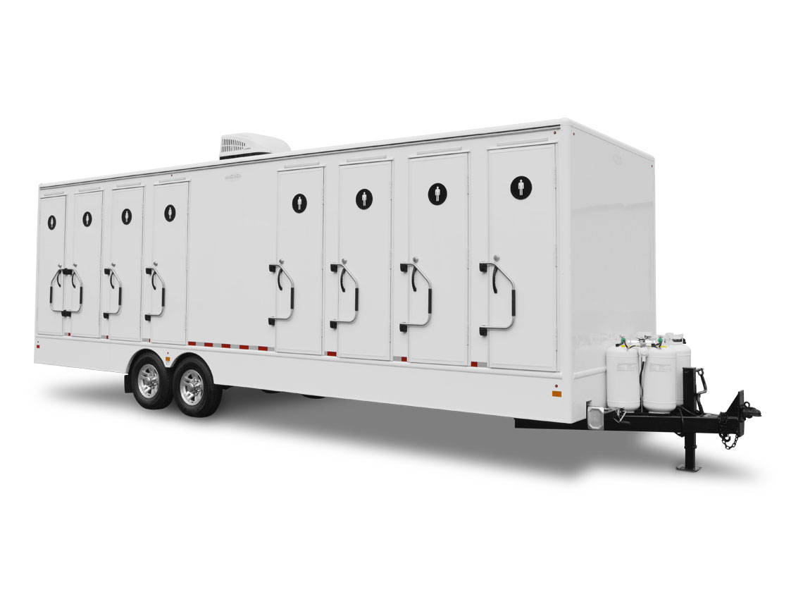 8-Station 8-Door Shower Trailer exterior